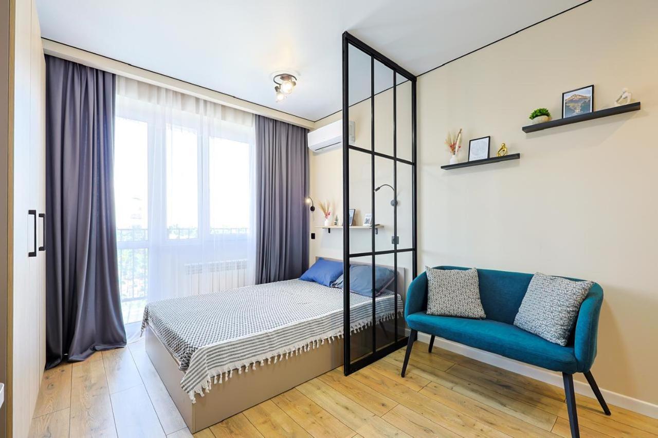 1 4 Apartment Almaty